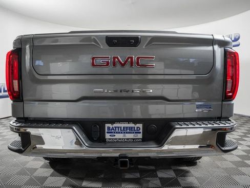Used 2025 GMC Sierra 1500 SLT image 5