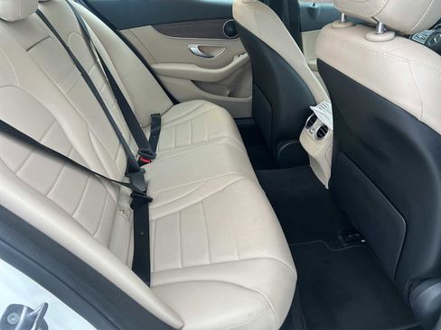 Used 2019 Mercedes-Benz C 300 C 300 image 21