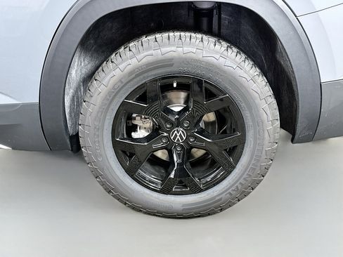 New 2026 Volkswagen Atlas Peak Edition AWD/4WD image 31