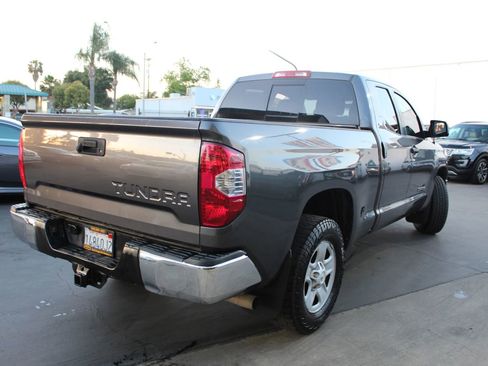 Used 2018 Toyota Tundra SR5 RWD image 5
