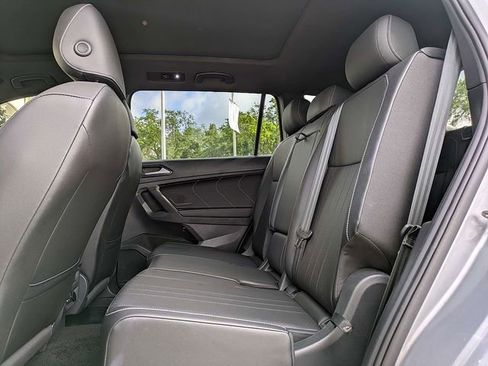 Used 2023 Volkswagen Tiguan SE R-Line FWD image 14