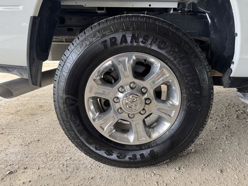 Used 2024 RAM 2500 Big Horn w/ Protection Group image 44