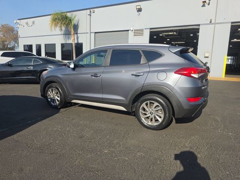 Used 2017 Hyundai Tucson SE w/ SE Popular Package 02 FWD image 8