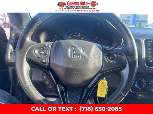 Used 2022 Honda HR-V Sport image 18