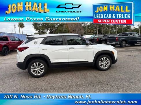 Used 2022 Chevrolet TrailBlazer LS image 12