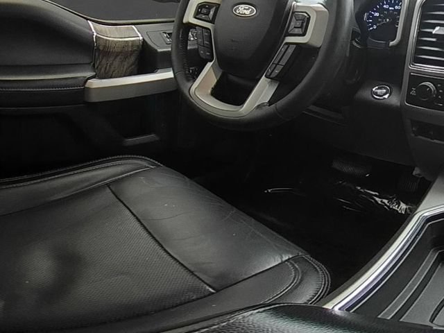 Used 2019 Ford F250 Lariat w/ Lariat Ultimate Package AWD/4WD image 26