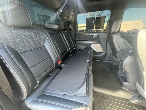 Used 2025 GMC Sierra EV Denali image 27