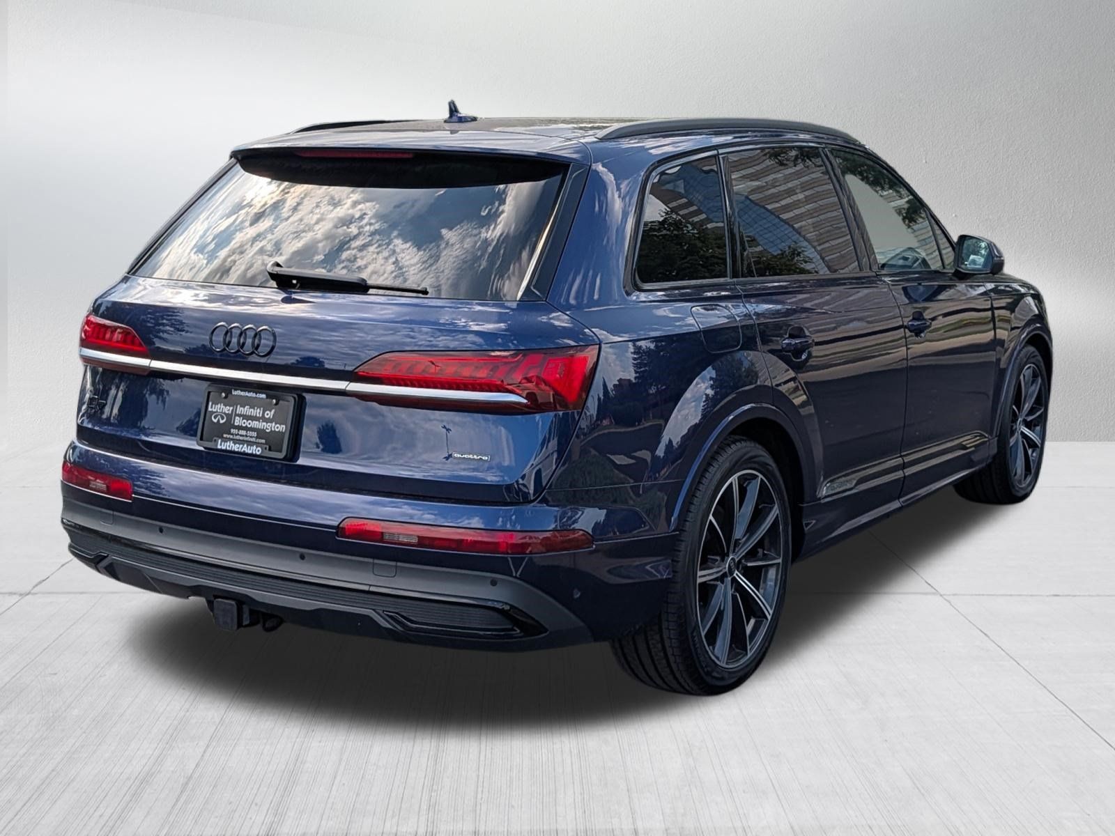Used 2021 Audi Q7 3.0T Prestige AWD/4WD image 7