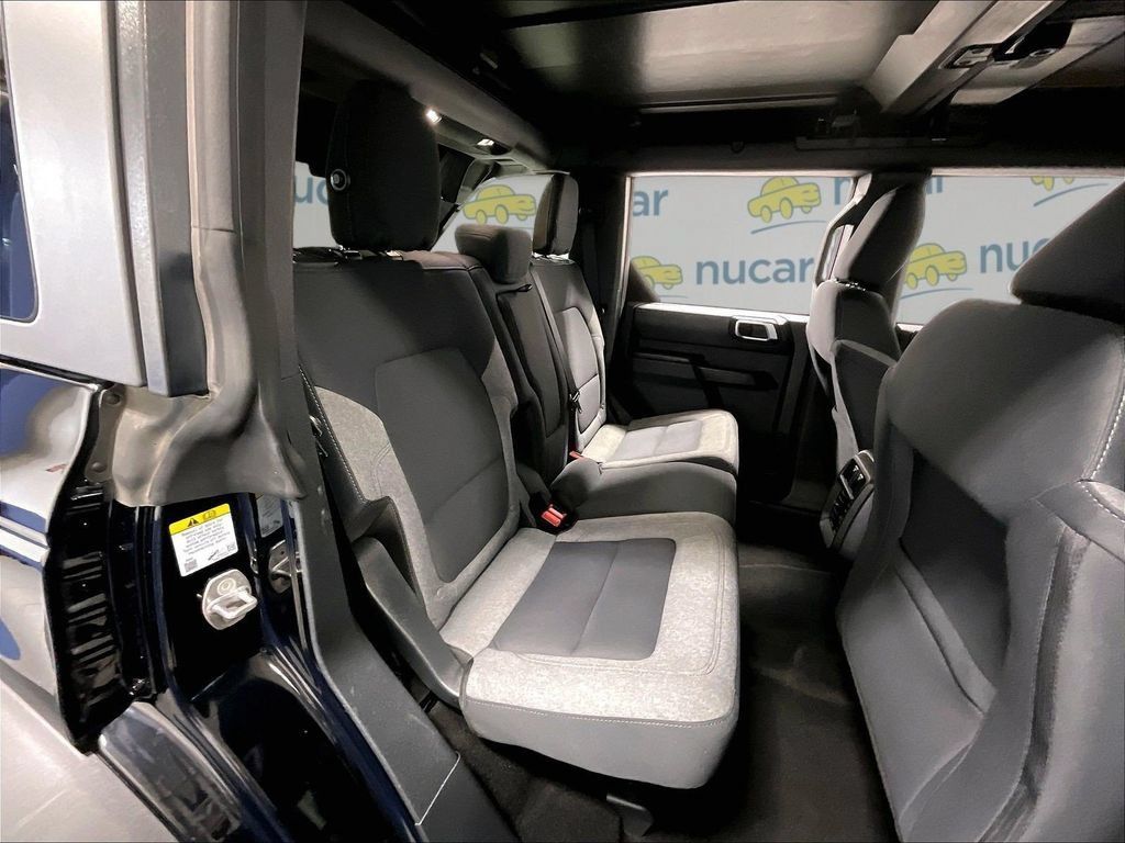 Used 2025 Ford Bronco Big Bend AWD/4WD image 16