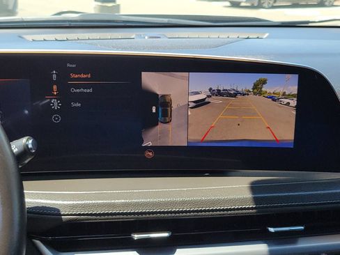 Used 2025 Cadillac XT4 Premium Luxury AWD/4WD image 22