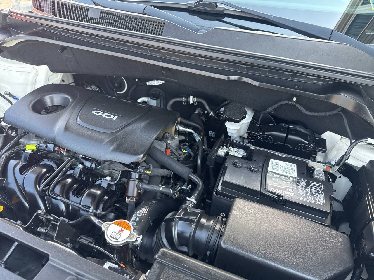 Used 2018 Kia Soul FWD image 12