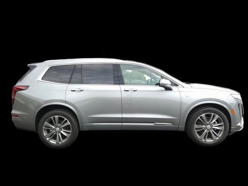 New 2025 Cadillac XT6 Premium Luxury w/ Technology Package image 4