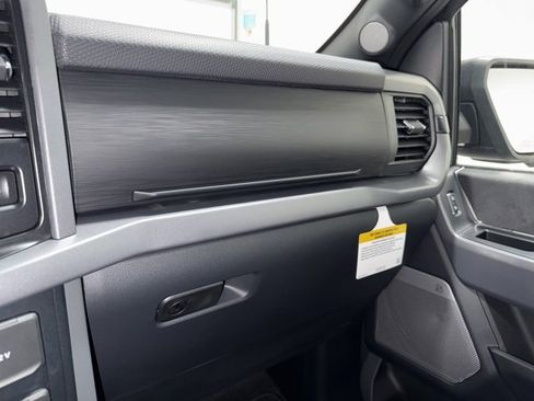 New 2025 Ford F150 XLT w/ Equipment Group 303A High image 32