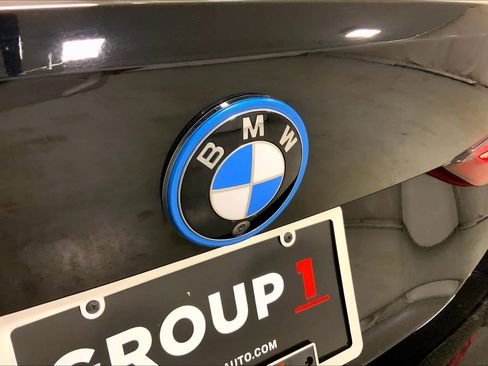 Certified 2023 BMW i4 eDrive35 w/ Premium Package RWD image 29