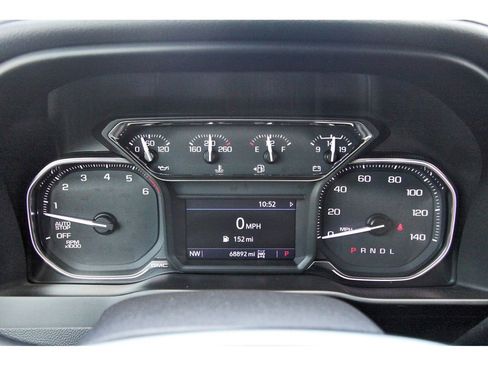 Used 2020 GMC Sierra 1500 Elevation w/ Elevation Value Package image 18