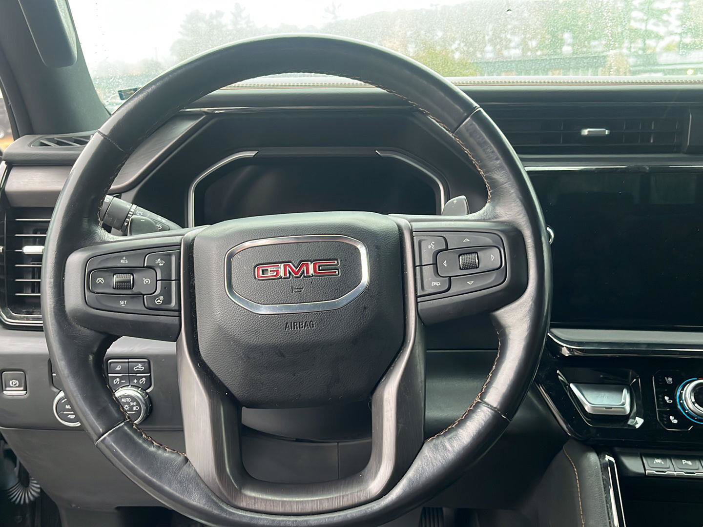 Used 2023 GMC Sierra 1500 AT4 w/ AT4 Preferred Package AWD/4WD image 15