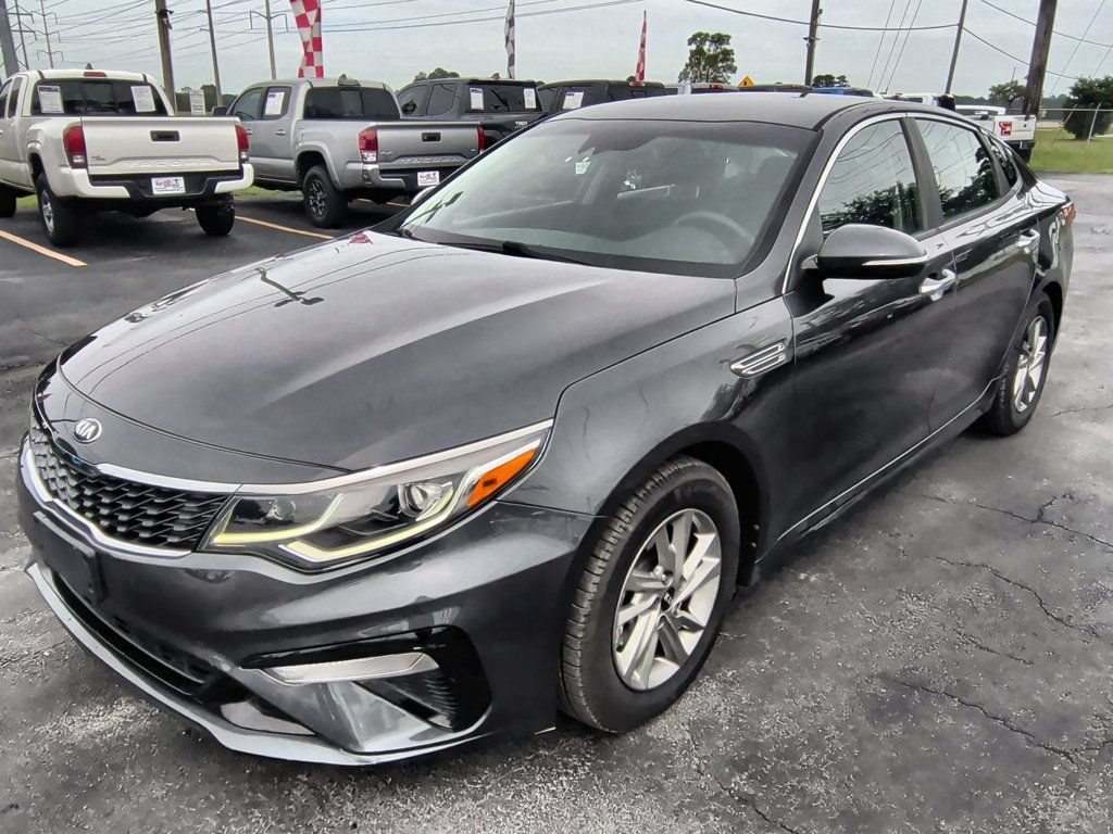 Used 2019 Kia Optima LX FWD image 1