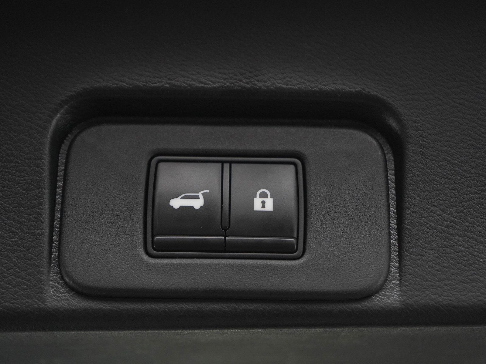 Used 2021 Nissan Rogue SV w/ Premium Package AWD/4WD image 19
