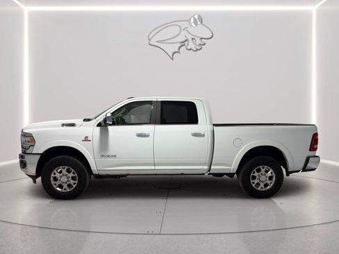 Used 2022 RAM 2500 Laramie AWD/4WD image 2