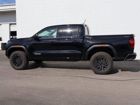 New 2026 GMC Canyon Elevation w/ Convenience Package image 3