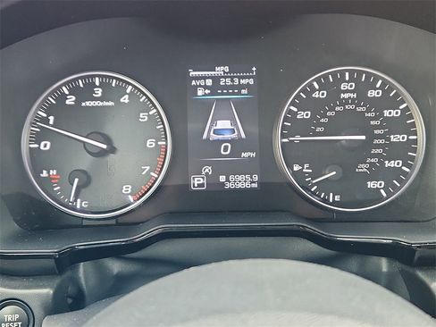 Used 2022 Subaru Outback Premium image 11