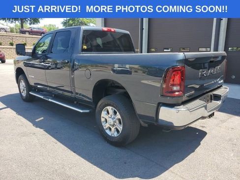 Used 2026 RAM 2500 Big Horn AWD/4WD image 4