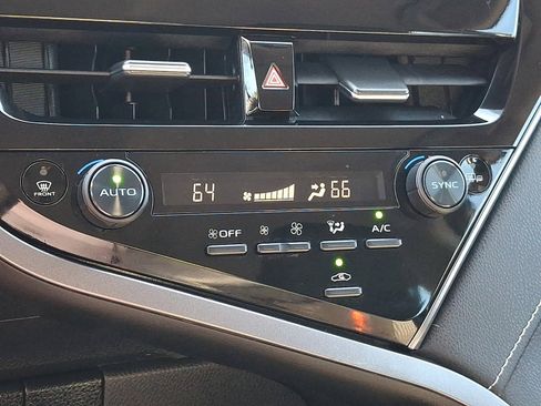 Certified 2023 Toyota Camry SE FWD image 15