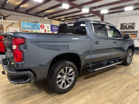 Used 2021 Chevrolet Silverado 1500 RST AWD/4WD image 5