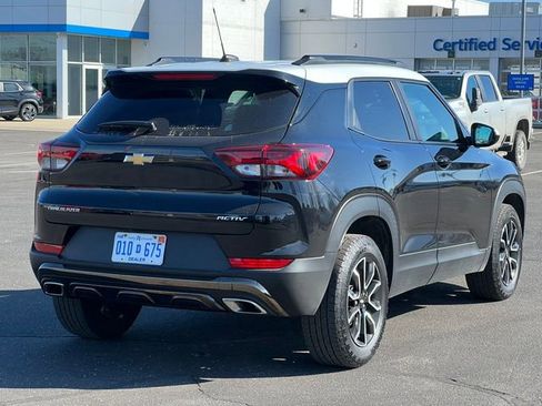 Used 2023 Chevrolet TrailBlazer ACTIV image 40