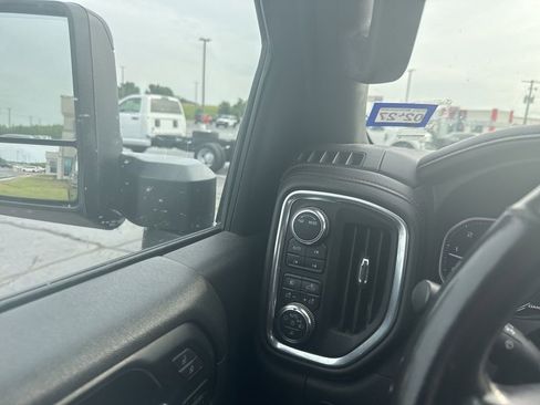 Used 2022 GMC Sierra 2500 AT4 w/ Gooseneck/5TH Wheel Package AWD/4WD image 23