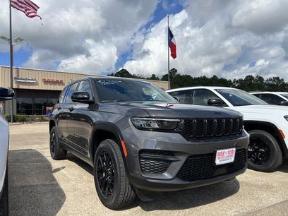 New 2025 Jeep Grand Cherokee Altitude