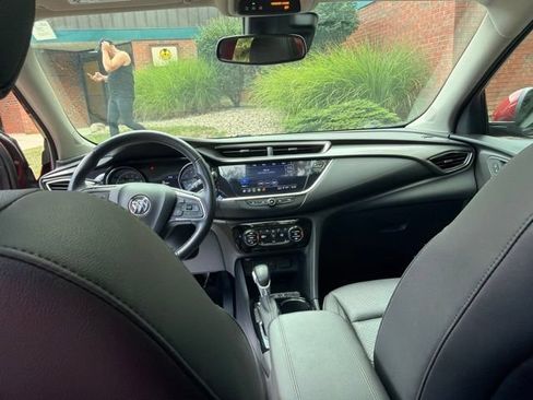 Used 2023 Buick Encore GX Essence w/ Experience Buick Package AWD/4WD image 18