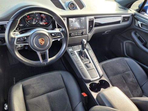 Used 2018 Porsche Macan Base image 7