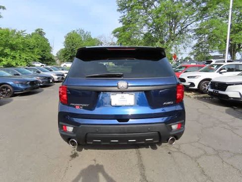 Used 2023 Honda Passport EX-L image 5
