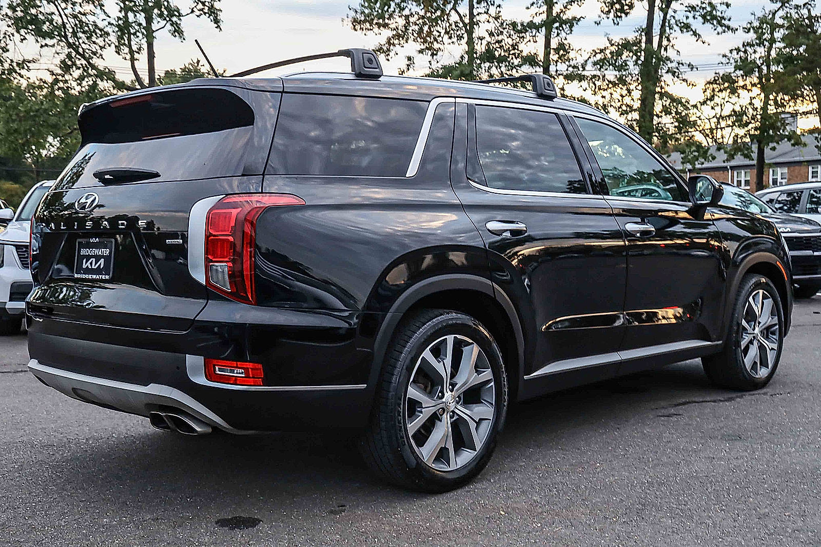 Used 2021 Hyundai Palisade SEL w/ Convenience Package AWD/4WD image 6
