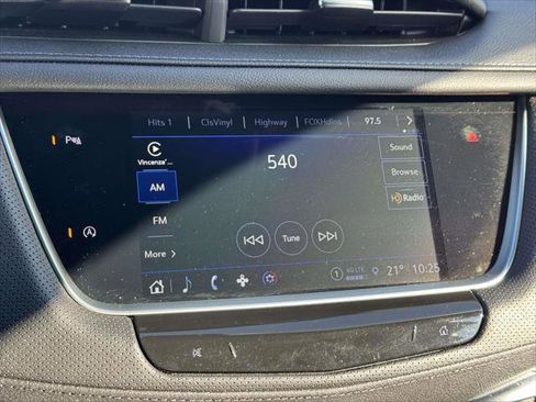 Used 2023 Cadillac XT5 Luxury image 23