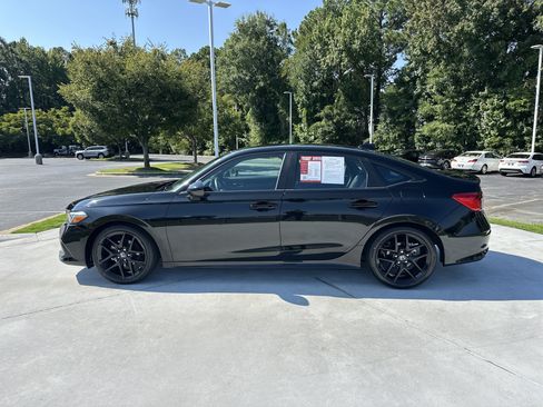 Used 2023 Honda Civic Sport image 7