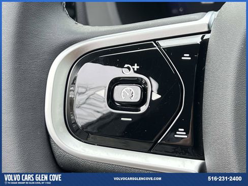 Used 2026 Volvo XC60 B5 Plus w/ Protection Package Premier image 21