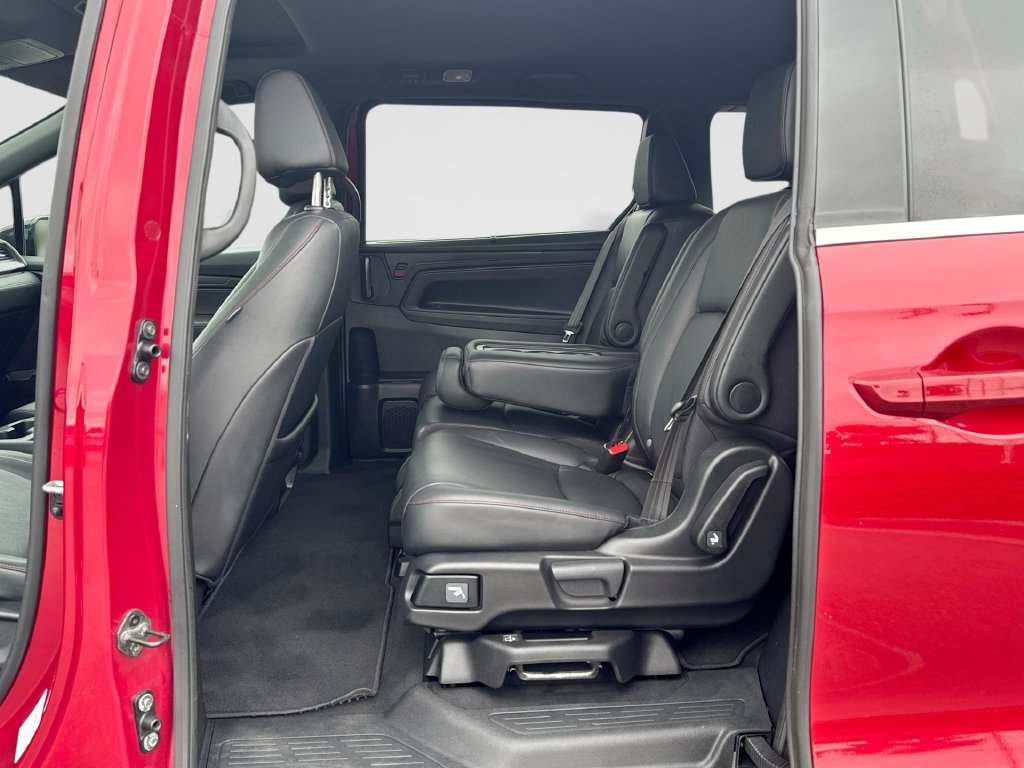Used 2025 Honda Odyssey Sport-L image 22