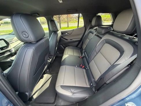 New 2026 Chevrolet Equinox LT w/ Convenience Package II AWD/4WD image 35
