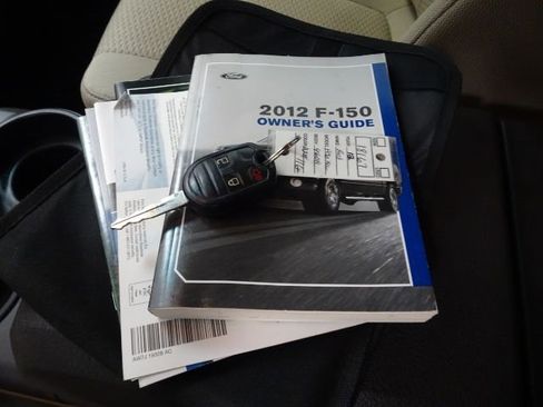 Used 2012 Ford F150 XLT image 44