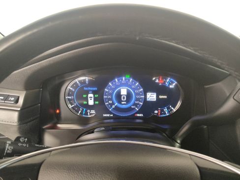 Used 2019 Cadillac Escalade ESV Premium Luxury w/ Escalade Sport Edition AWD/4WD image 23