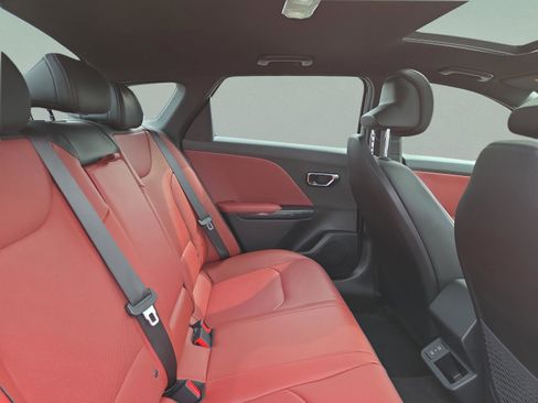 New 2026 Kia K4 GT-Line FWD image 15