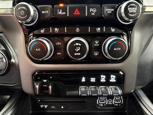 Used 2019 RAM 1500 Sport w/ Advanced Safety Group AWD/4WD image 29