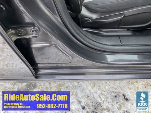 Used 2014 Chevrolet Cruze LS image 33