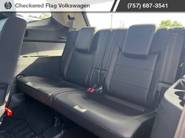 Used 2023 Volkswagen Atlas SE w/ Black Wheel Package FWD image 27