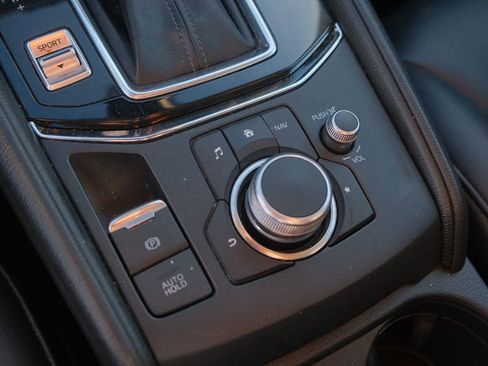 Used 2020 MAZDA CX-5 Touring image 29