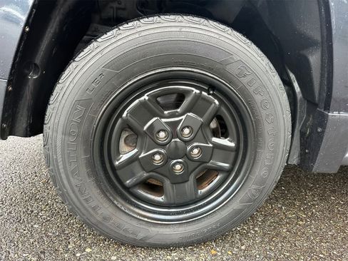 Used 2014 Jeep Patriot Sport w/ Power Value Group image 8