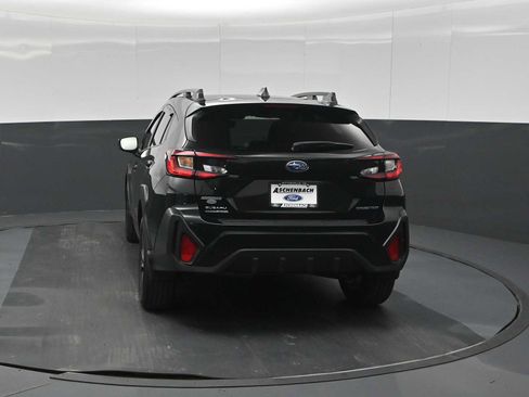 Used 2025 Subaru Crosstrek 2.5i Premium AWD/4WD image 7