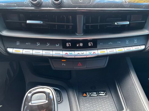Used 2020 Cadillac CT5 Premium Luxury RWD image 19